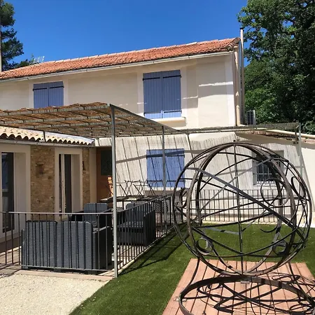 Holiday home La L Isloise *