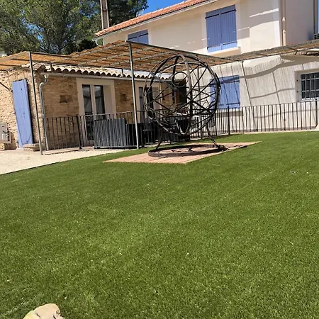 Holiday home La L Isloise L'Isle-sur-la-Sorgue